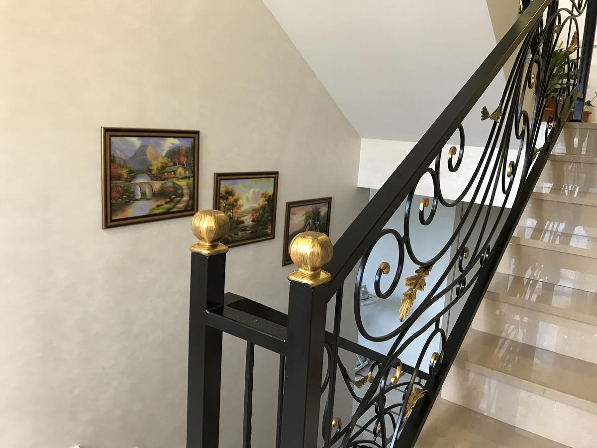 Villa Mariana Batumi Eksteriør bilde