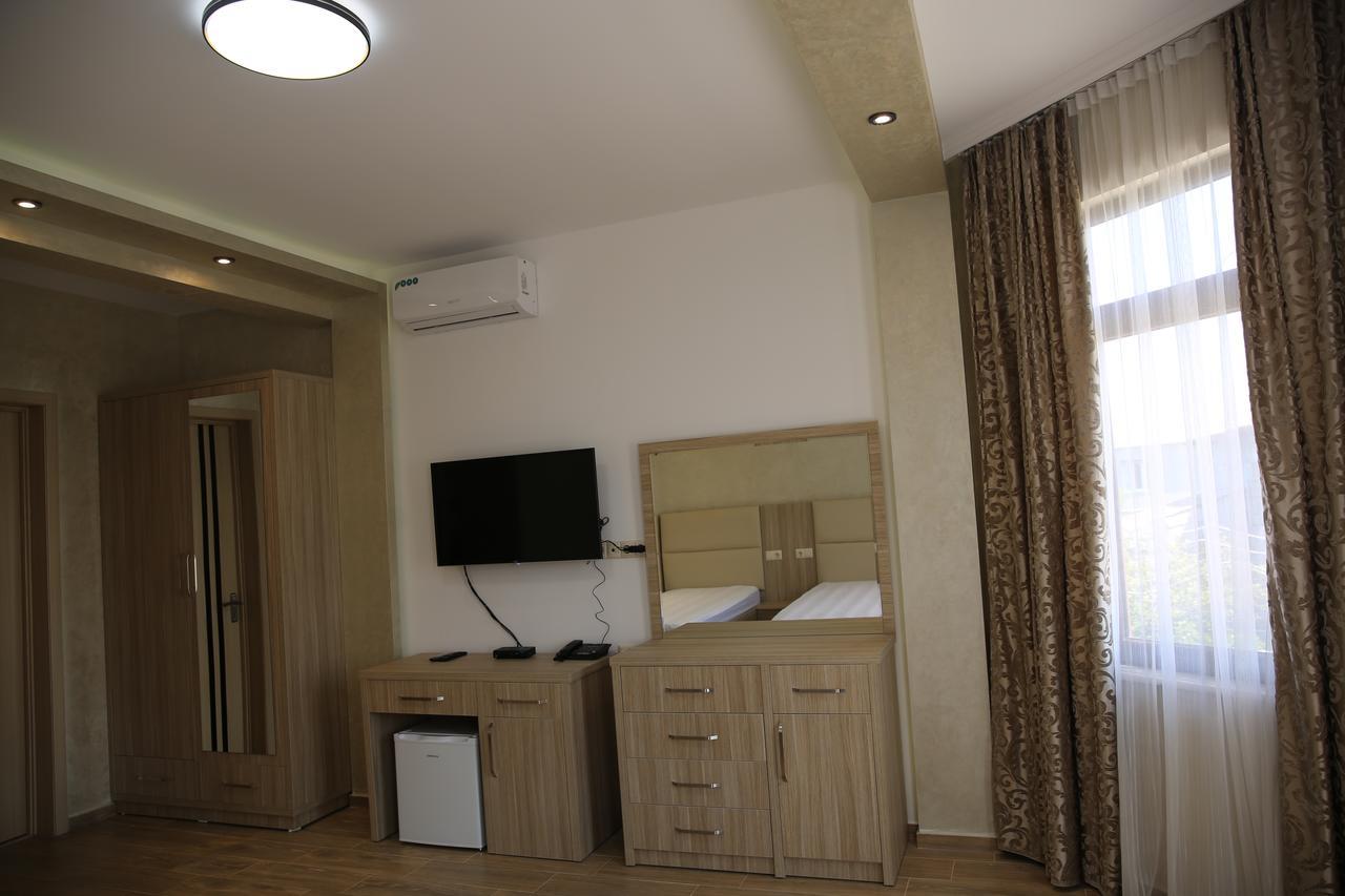 Villa Mariana Batumi Eksteriør bilde